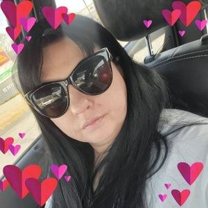 Meet your Posher, Natasha